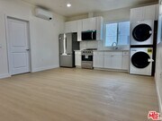 Photo - 235-235 1/2 N Chicago St Unit 235 1/2