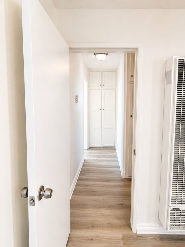 Hallway - 7107 Coldwater Canyon Ave