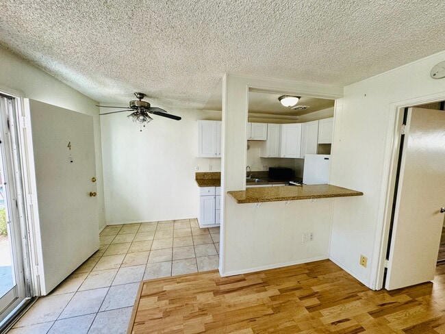 Photo - 4525 Texas St Unit 2