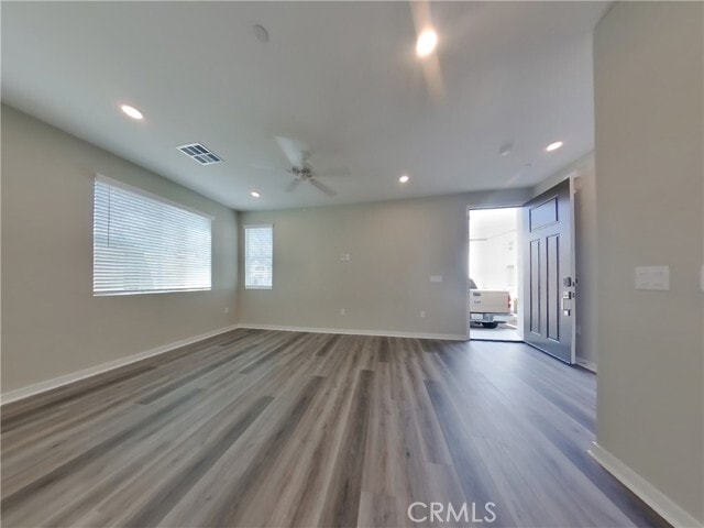 Photo - 31718 Luther Dr