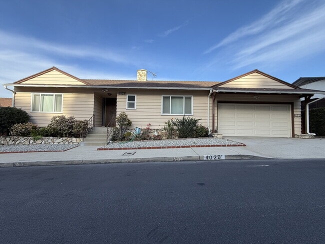 Building Photo - 4029 Don Diablo Dr