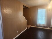 Photo - 3 bedrooms 2 bathrooms Downtown Riverside ... House
