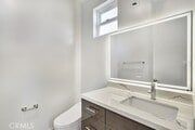 Photo - 1908 Perry Ave