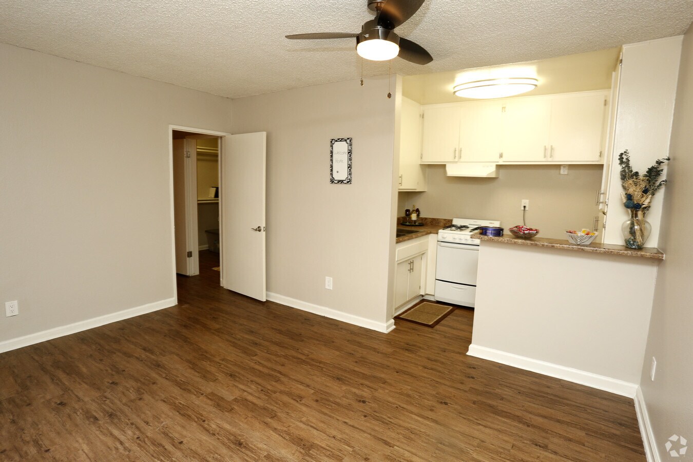 Photo - The Terraces II Apartments
