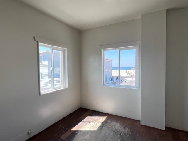 Photo - 24 11th St. Apartments