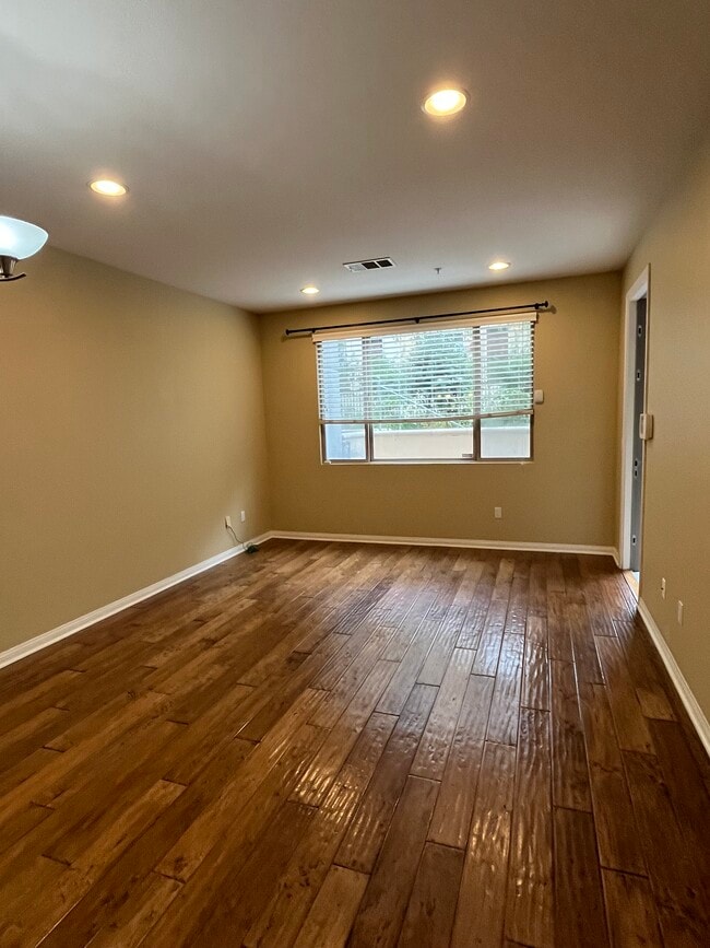 Photo - 3887 Pell Pl Unit #116