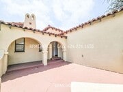 Photo - 2253 Selby Ave