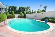 Photo - Roscoe Terrace Apartments