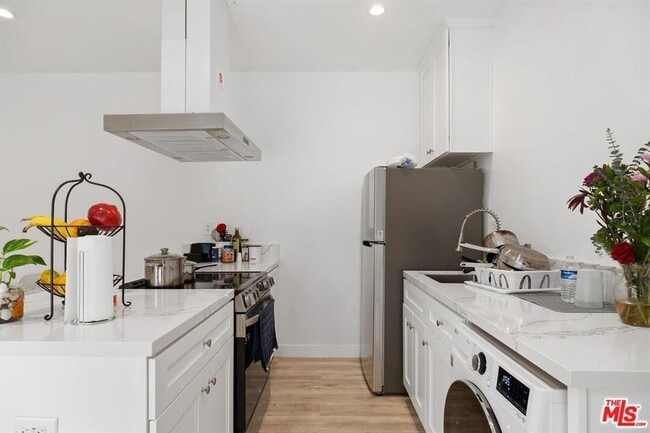Photo - 4711 St Elmo Dr Unit 4711