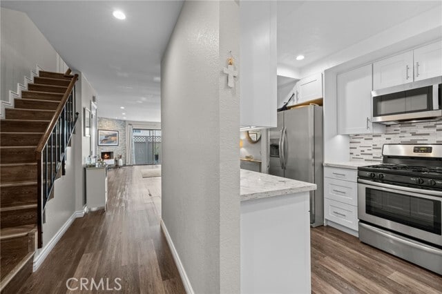 Photo - 545 E Cypress Ave Unit F