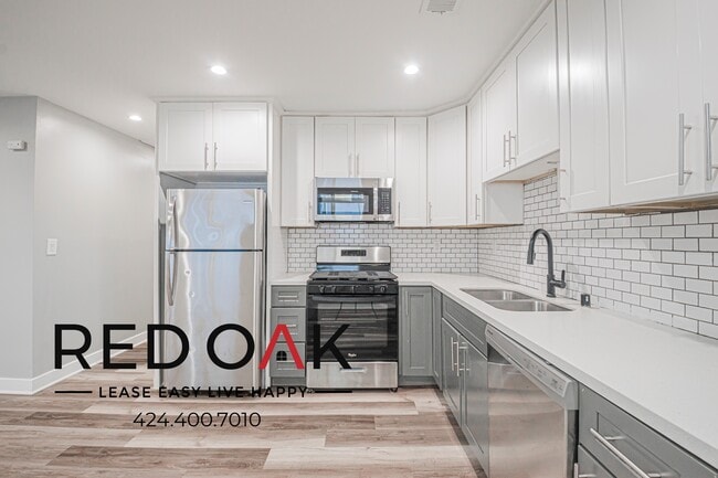 Photo - 3559 Percy St Unit 5