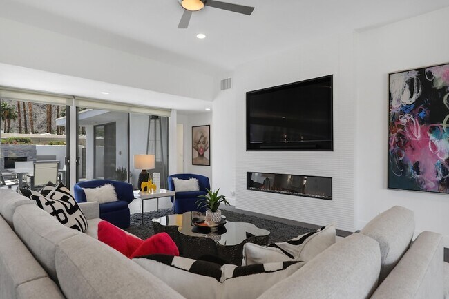 Photo - 76770 Lark Dr