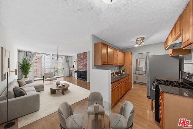 Photo - 421 La Fayette Park Pl Unit 515