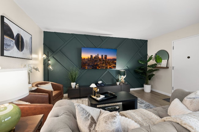 Photo - 2940 W Carson St Unit #112