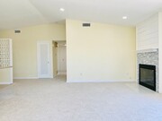 Photo - BEAUTIFUL AND SPACIOUS 3BD/2BA SINGLE FAMI... House