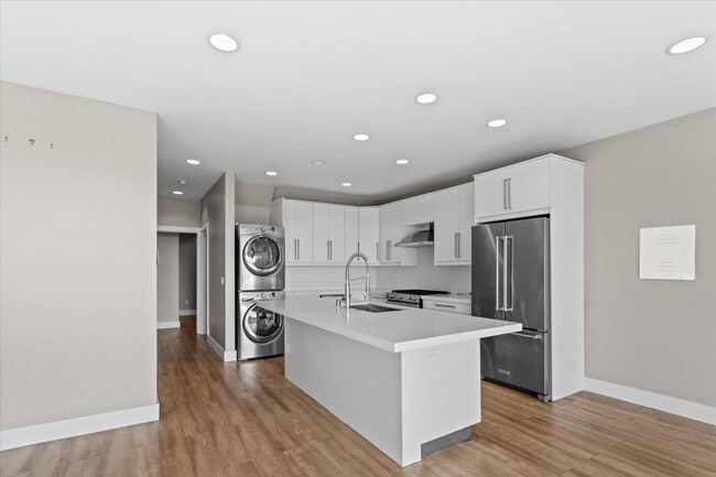 Photo - 6955 Trolleyway Unit A