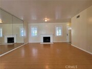 Photo - 4075 Mt Vernon Ave House