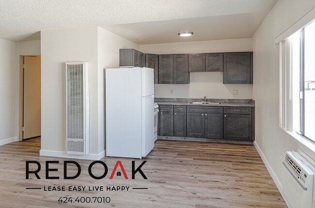 Photo - 12767 San Fernando Rd Unit 4