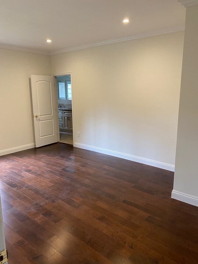 Photo - 907 S Wooster St Unit 907 s wooster