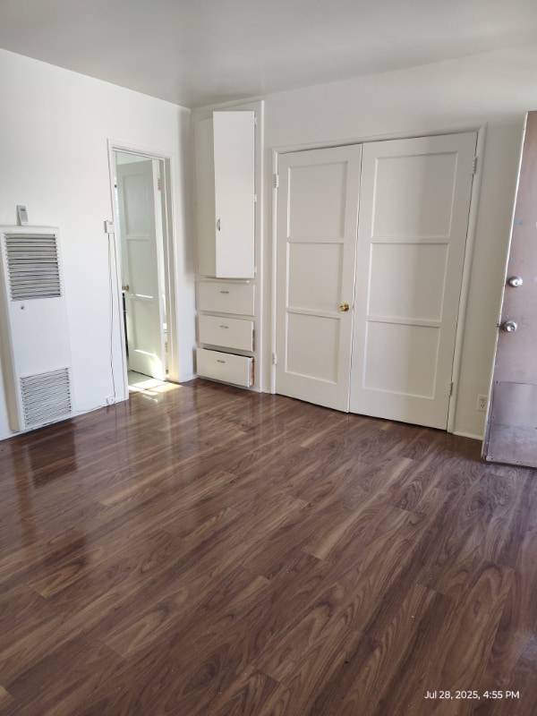 Building Photo - 5404 La Mirada Ave Rental