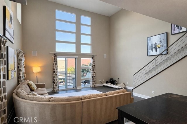 Photo - 1520 W Artesia Square