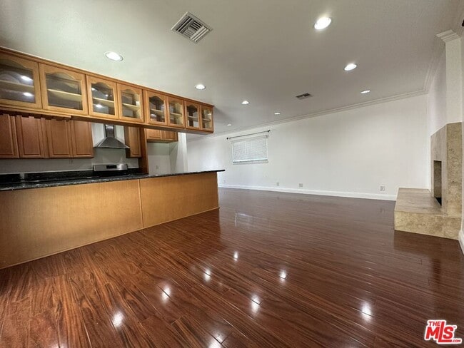 Photo - 7924 Peachtree Ave