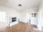 Photo - 850 W 7th Ave