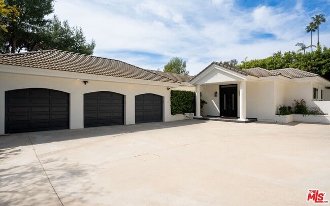 Photo - 1605 Loma Vista Dr