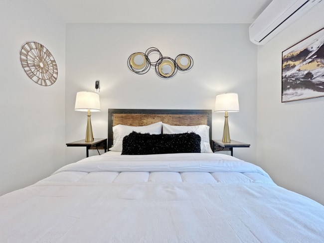 Photo - 5288 Santa Margarita St