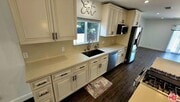 Photo - 17629 Burbank Blvd