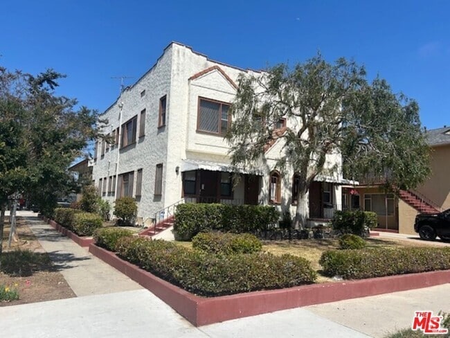 Building Photo - 3908 Prospect Ave Unit A Rental