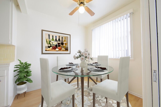 Photo - Gayley Manor Apartments