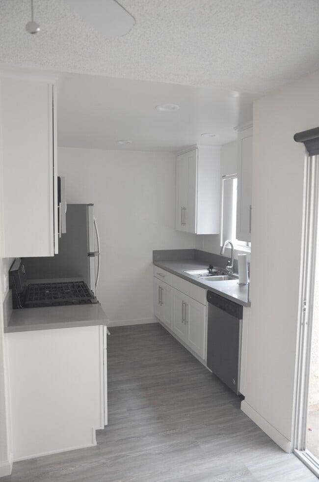 Photo - 2202 Clark Ln Unit 3