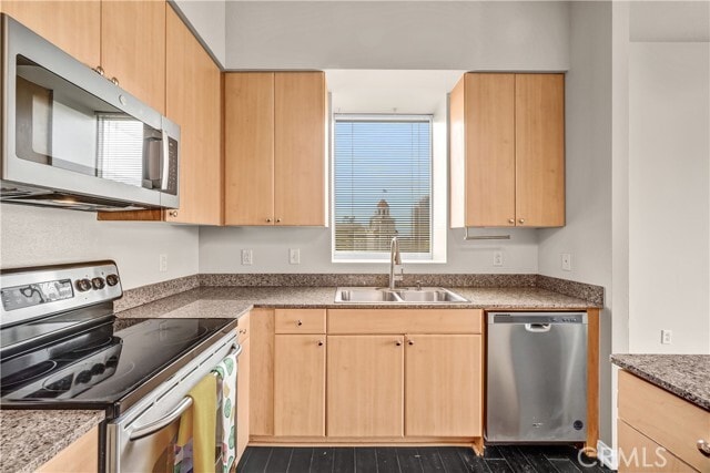 Building Photo - 388 E Ocean Blvd Unit 1514