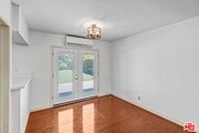 Photo - 520 N Beachwood Dr House