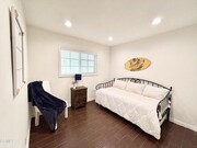 Photo - 113 Los Robles St