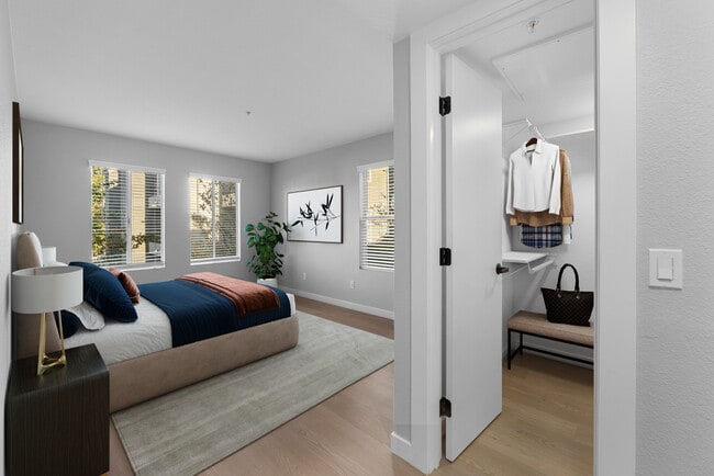 The Grand Costa Mesa - The Grand Costa Mesa Apartments