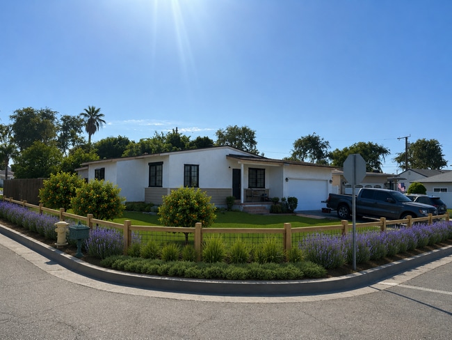 Outside rendering - 1050 La Mirada St Unit A
