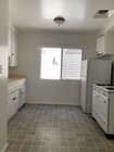 Kitchen - 724 S Sycamore Ave