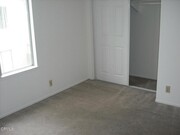 Photo - 1410 Friedrich Ln Unit B