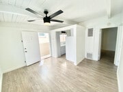Photo - 121 Rosecrans Pl Apartments Unit 4