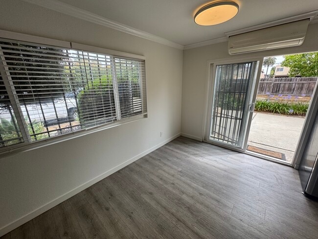 Photo - 10910 Regent St Unit A