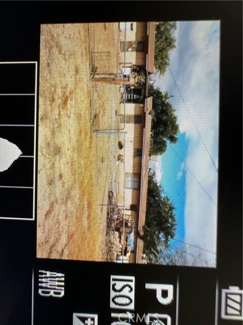 Photo - 17015 Olive St