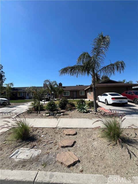 Building Photo - 14785 Mallory Dr