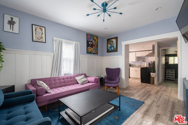 Photo - 218 N Ave 61