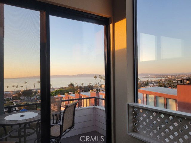 Photo - 400 Palos Verdes Blvd