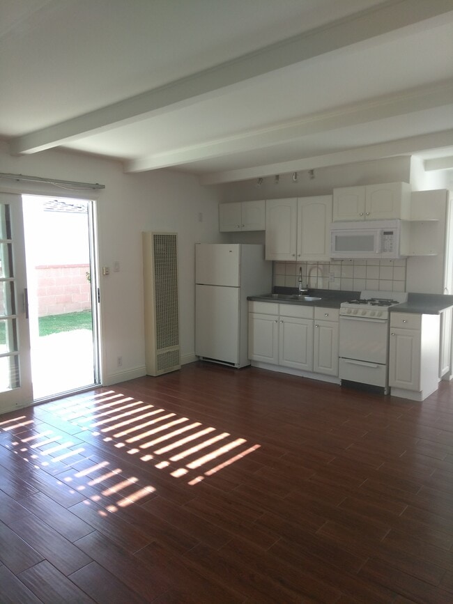 Photo - 2710 183rd St