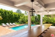 Photo - 908 N Rexford Dr House
