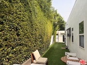 Photo - 1162 N Poinsettia Pl