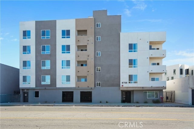 Building Photo - 8750 Sepulveda Blvd Unit 306